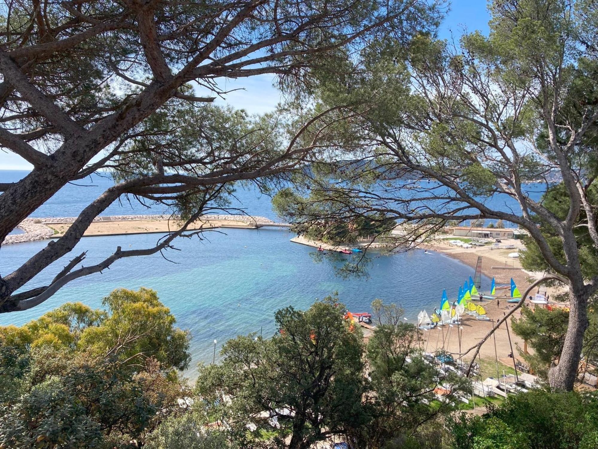 Haut De Villa Avec Terrasse Privative Jardin Et Parking Tout Pres Des Plages Toulon Dış mekan fotoğraf